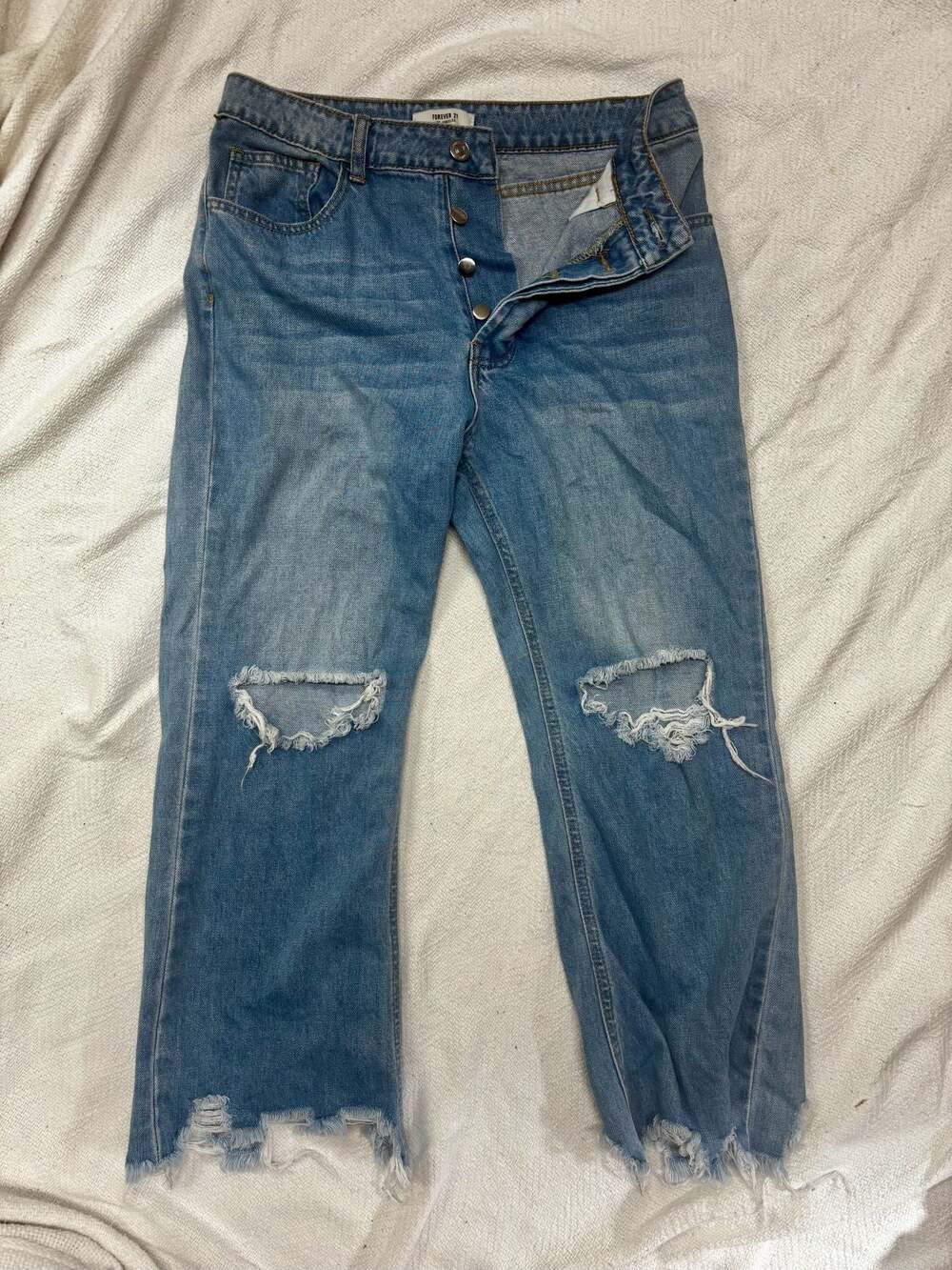Forever 21 Button Fly Distressed Straight Leg Jeans Size 29